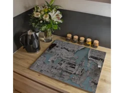 Banjado Herdabdeckplatte Glas 2 Teilig Je 30x52CM Schneidebrett Herdabdeckung Mit Motiv Wand Mit Zeitungen