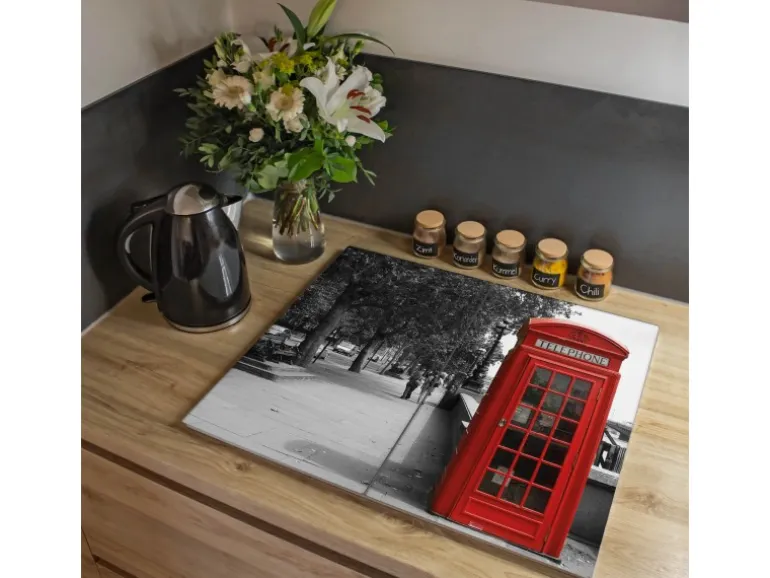 Banjado Herdabdeckplatte Glas 2 Teilig Je 30x52CM Schneidebrett Herdabdeckung Mit Motiv London Red Telephone