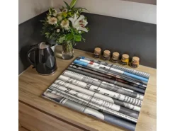 Banjado Herdabdeckplatte Glas 2 Teilig Je 30x52CM Schneidebrett Herdabdeckung Mit Motiv Zeitungen