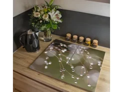 Banjado Herdabdeckplatte Glas 2 Teilig Je 30x52CM Schneidebrett Herdabdeckung Mit Motiv Tau Auf Zweigen