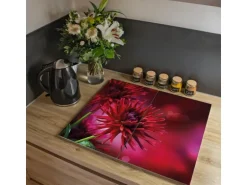 Banjado Herdabdeckplatte Glas 2 Teilig Je 30x52CM Schneidebrett Herdabdeckung Mit Motiv Rote Dahlien
