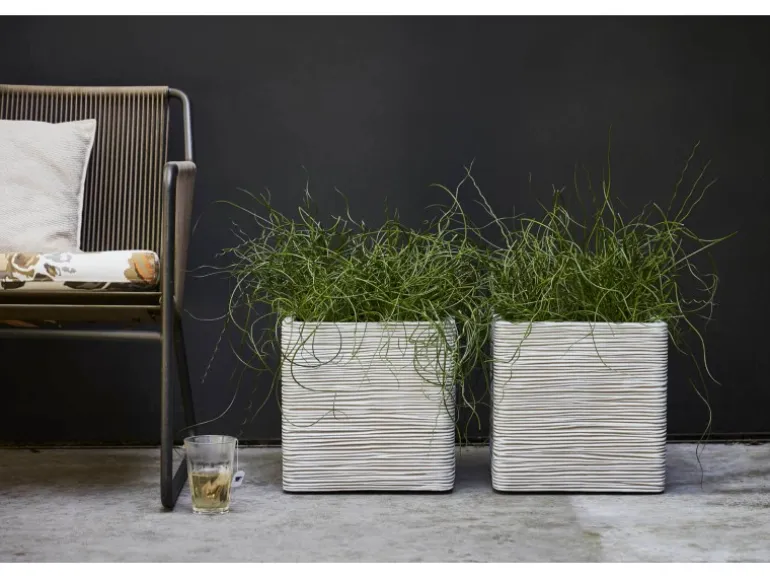 Capi Pflanztopf Nature Rib Quadrat Riffel 40 cm x 40 cm x 40 cm Elfenbein