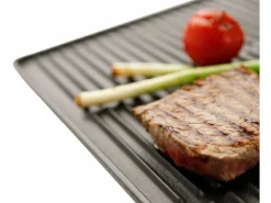 Char-Broil Universal-Grillplatte 38 cm x 39 cm