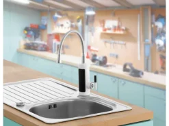 Easymaxx Warm und Kaltwasserarmatur mit integriertem Durchlauferhitzer 3600 W