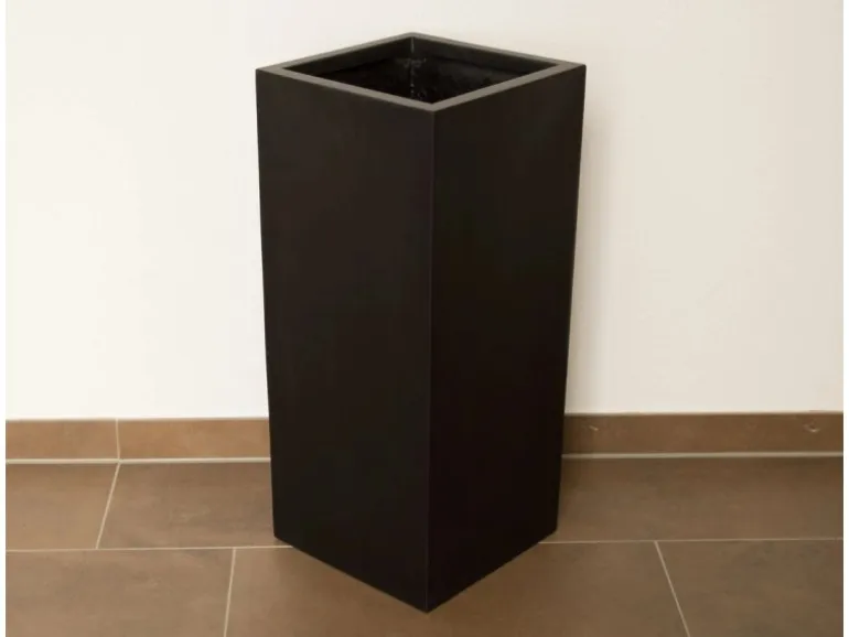 Elegant Einrichten Pflanzkübel Fiberglas Säule 38x38x70cm Elegant Schwarz-Matt