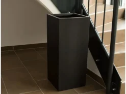 Elegant Einrichten Pflanzkübel Fiberglas Säule 38x38x70cm Elegant Schwarz-Matt