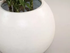 Elegant Einrichten Pflanzkübel Fiberglas Ball D40xH32cm Perlmutt-Weiß