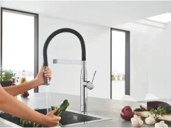 Grohe Einhand-Küchenarmatur Essence Chrom