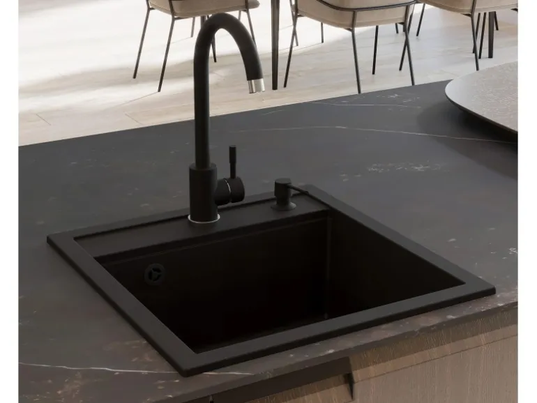 Helika Einbau-Seifenspender 350 ml Schwarz