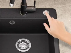 Helika Einbauspüle Esta 47 cm x 44 cm Schwarz inkl. Druckknopfventil