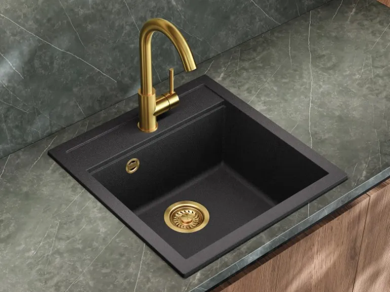 Helika Einbauspüle Tessa 49 cm x 51 cm Schwarz inkl. Goldventil