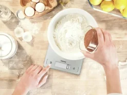 Leifheit Küchenwaage Page Comfort 300 Slim 17 cm x 22 cm x 1 cm Grau