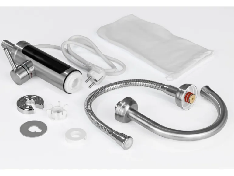 Maxxmee Warm und Kaltwasserarmatur mit integrierter Heizspirale Edelstahl 3600 W