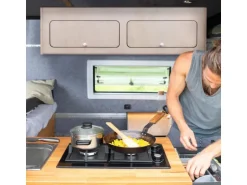 Monstershop Wohnwagen Hängeschrank 120cm x 35cm x 35cm