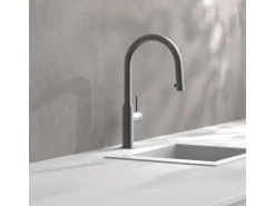 Schütte Spültischarmatur Blackpool Herausziehbarer Auslauf Graphit Matt