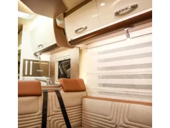 SOTECH Aufschraubscharnier 90 Grad mit Montageanschlag und SoftClose für Klappen