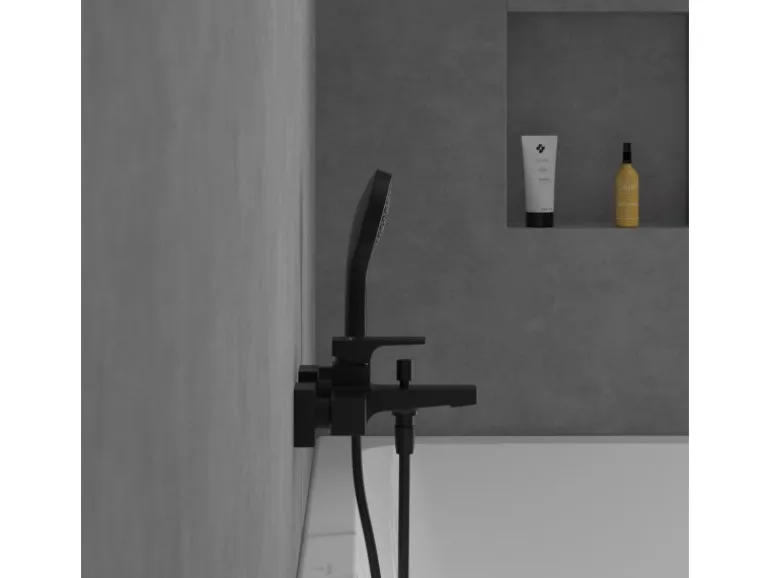 Villeroy & Boch Einhebel-Badewannenarmatur Architectura Square in Matt Black