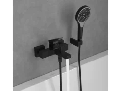 Villeroy & Boch Einhebel-Badewannenarmatur Architectura Square in Matt Black