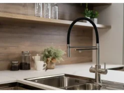 VIZIO 5 Wege Wasserhahn Küchenarmatur Edelstahl Massiv mit 360° Schwenkbarem Auslauf Abnehmbare 2 Strahl Handbrause Gebürstet   Schwarz