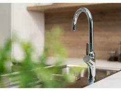 VIZIO Wasserhahn Küchenarmatur BOD mit 360° Schwenkbarem U Auslauf Verchromt