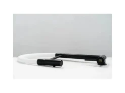 VIZIO Wasserhahn Vorfenster Küchenarmatur Umklappbar 45 CM mit 360° Schwenkbarem Auslauf Abnehmbare 2 Strahl Handbrause Schwarz Matt   Weiß