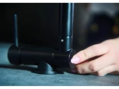 VIZIO Wasserhahn Vorfenster Küchenarmatur Umklappbar 6 CM mit 360° Schwenkbarem Auslauf Abnehmbare 2 Strahl Handbrause Schwarz Matt   Weiß