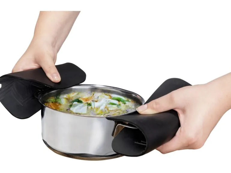 Wenko Silikon-Topfuntersetzer Wesi 16 cm x 16 cm x 0,5 cm Schwarz 2 Stück